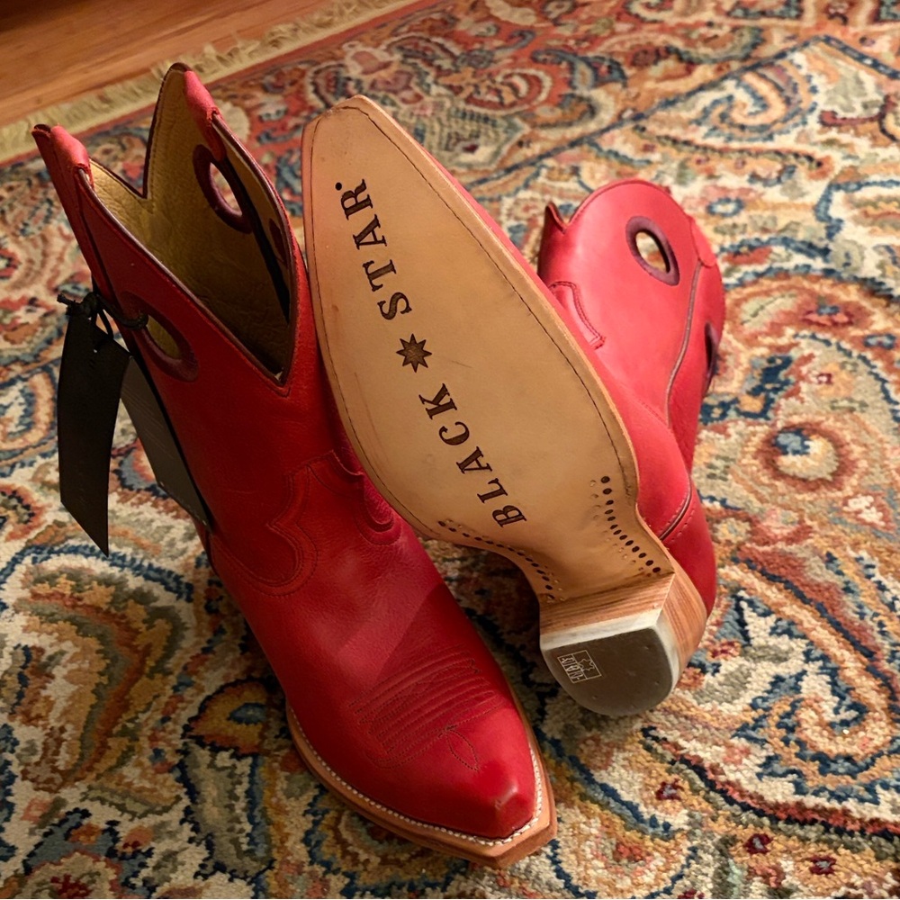 BLACK STAR NWT Red Leather Western Boots w stacked heel, handcrafted in Mexico - Picture 5 of 8